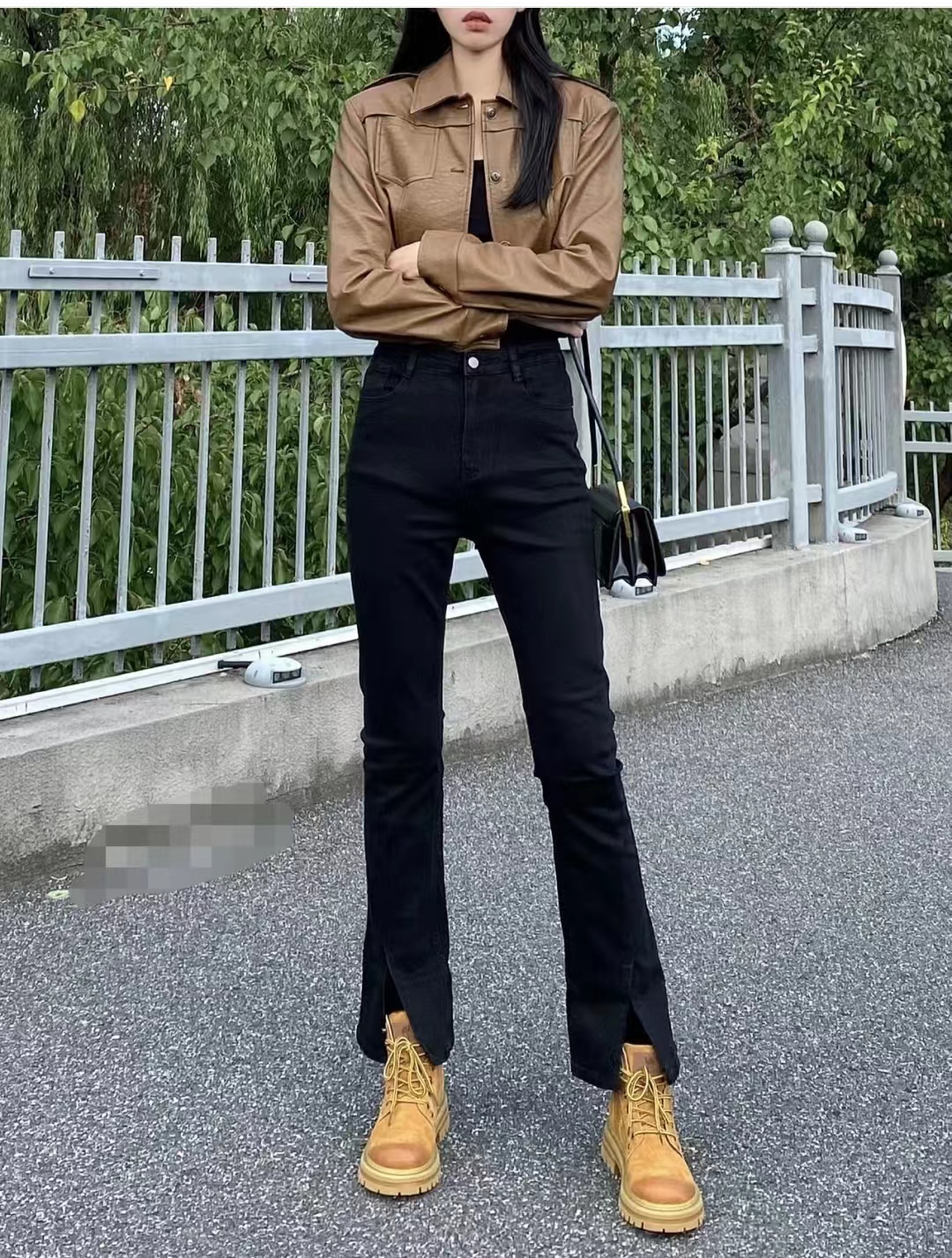 黑色机车皮衣搭配女秋冬,男士皮衣怎么搭配才显高级