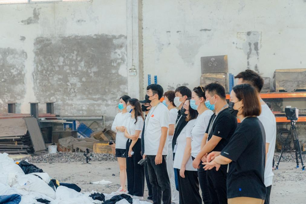 鐧藉皬t鎶撲綇鏃朵唬鑴夋悘鎴愪负鍥借揣涔嬪厜,鐧藉皬t娓呬粨