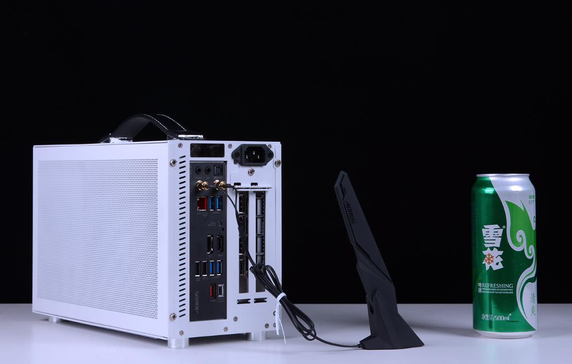 5000元itx主机加便携显示器,能吊打万元笔记本的itx主机