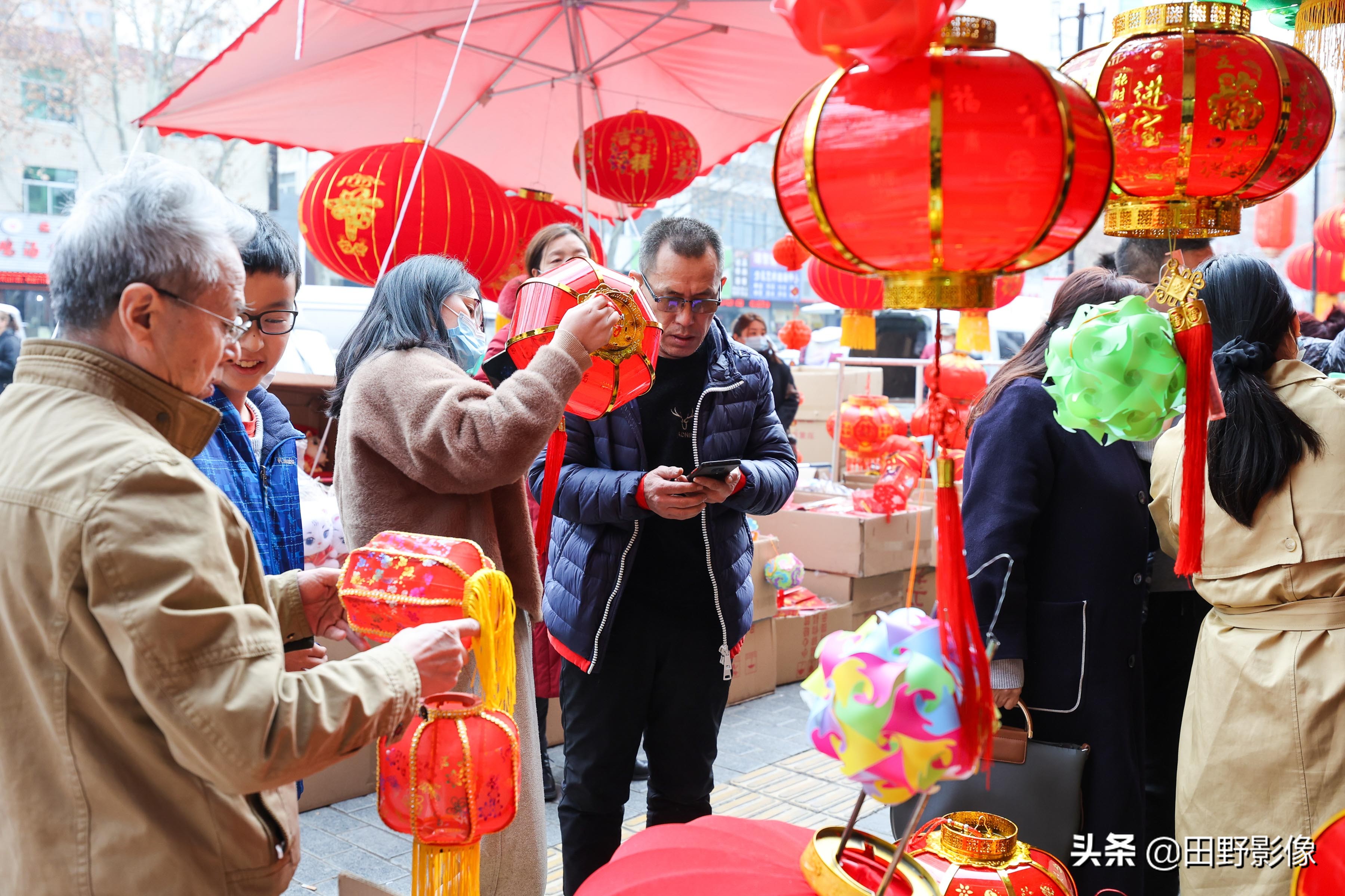 西安大红灯笼批发市场,西安三府湾灯笼批发市场