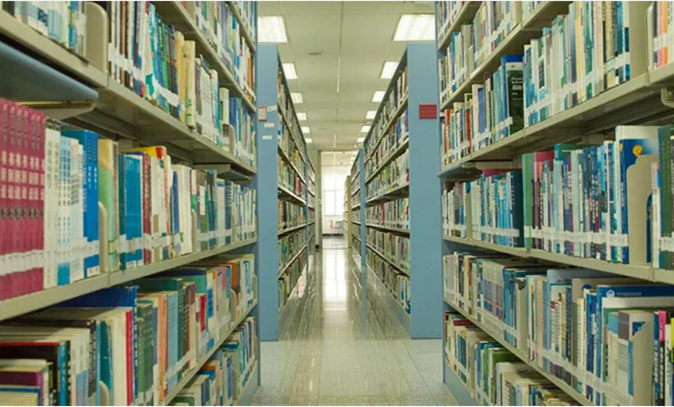 2020年，上海警方在*迁拆**区发现流浪汉，一个有故事的北理高材生