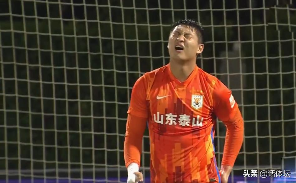 仅6.2分！4大技能成摆设，留洋国脚惹怒名记，2大榜样就在身边