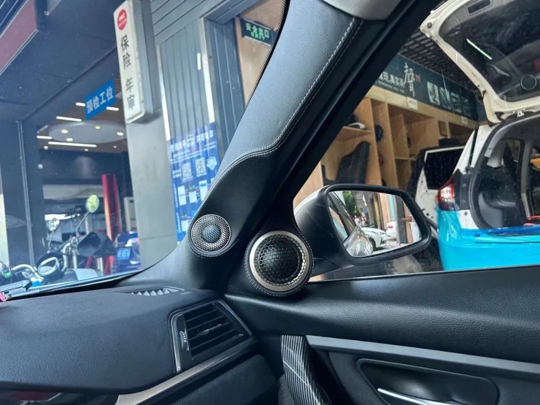 宝马3系提升豪华感,宝马3系升级蓝驱音响效果