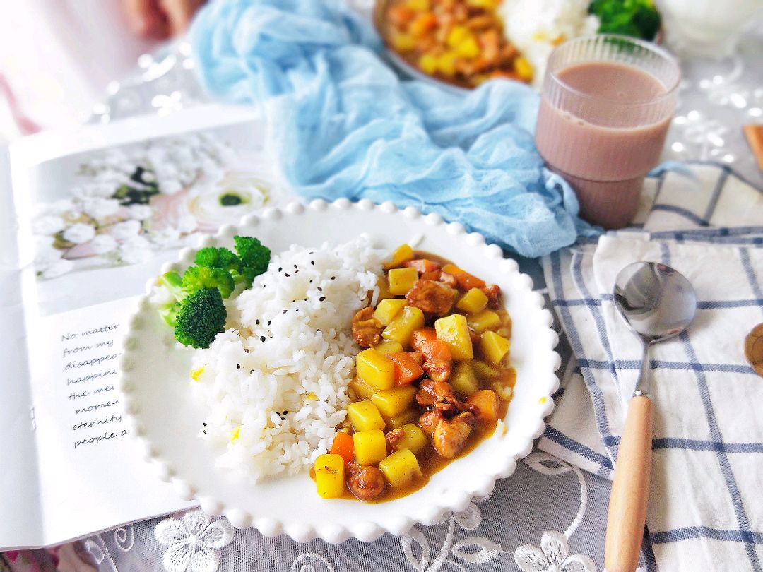 舌尖上的中国菜——浅论全国各地的特色美食