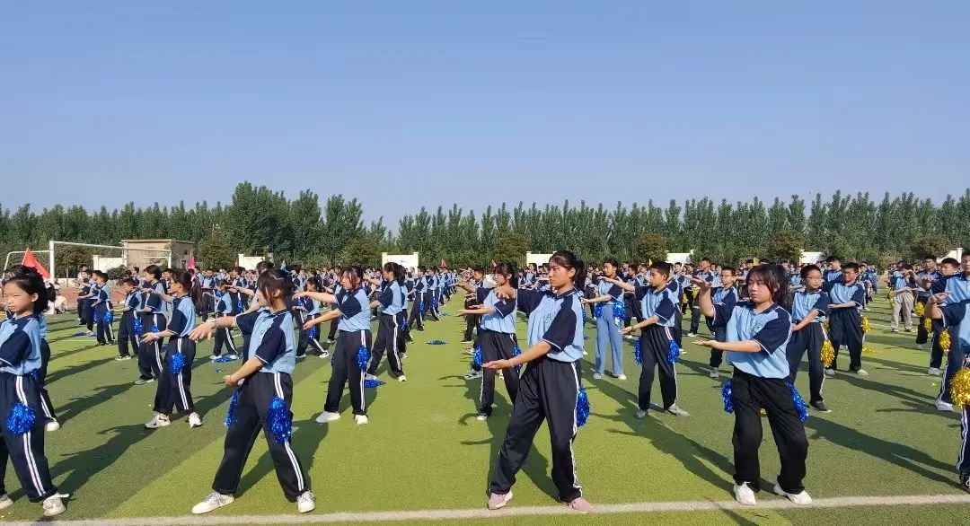 江河实验学校艺术节开幕,东平县实验中学运动会开幕