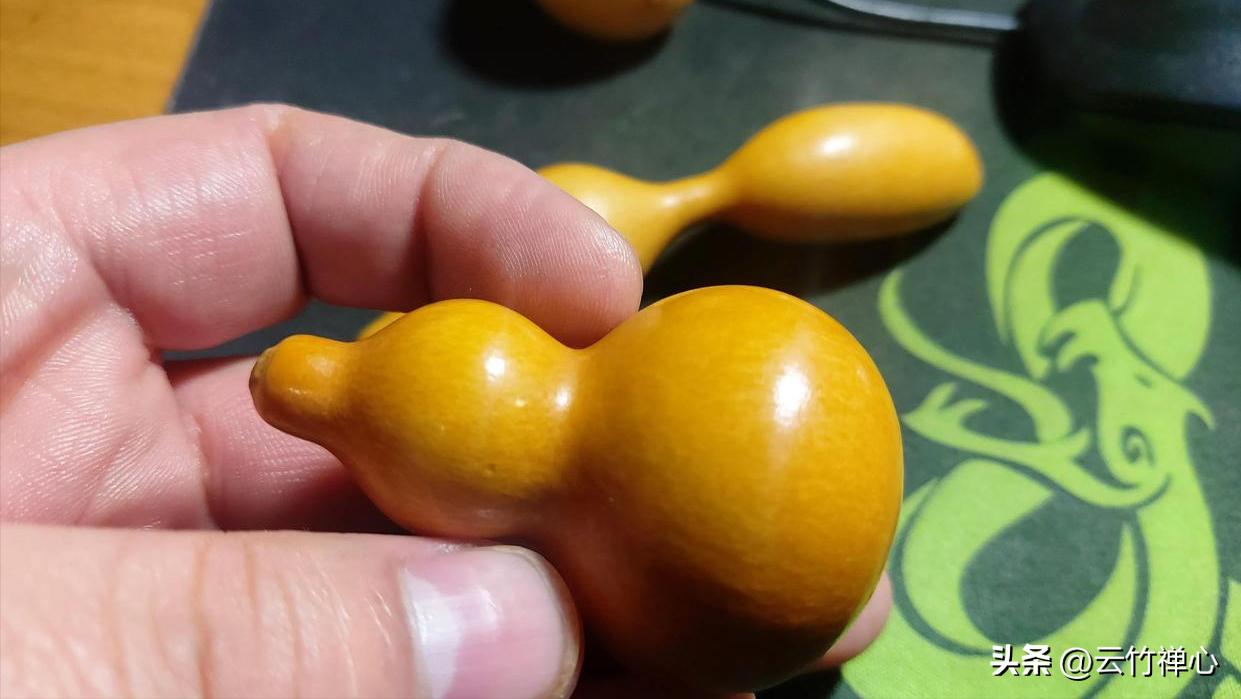 文玩葫芦裂纹怎么修复,文玩葫芦底部有裂纹怎么办