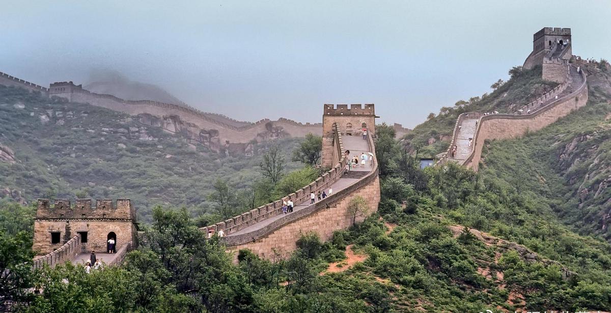 日军当着国军的面杀俘虏,日军侵华兽行