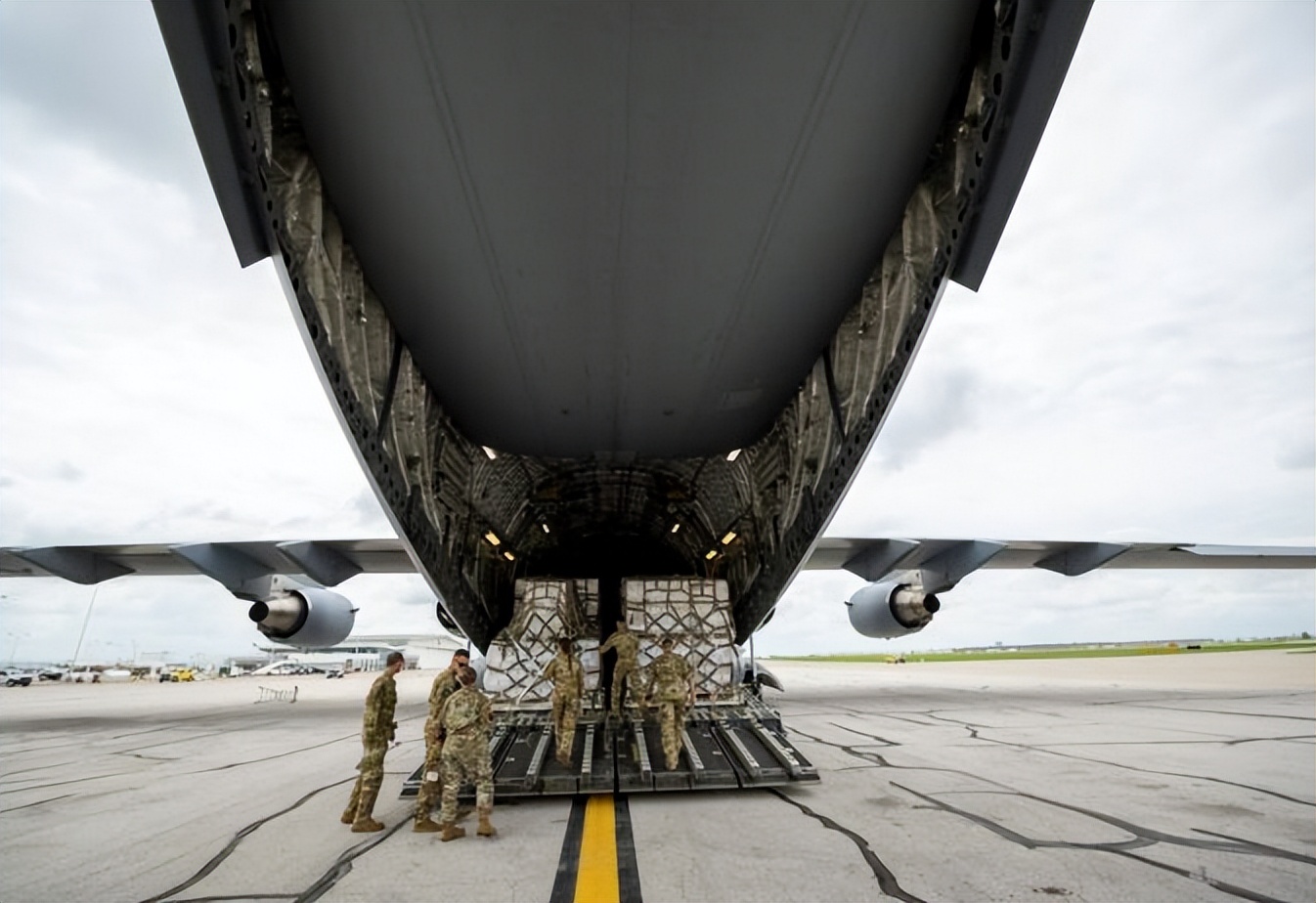 雅培奶粉涉细菌感染事件,雅培奶粉问题最新事件