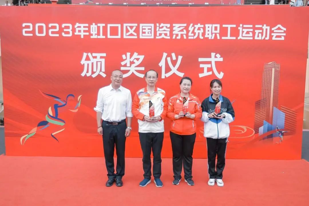 彩蛋运动会,武术和啦啦操的结合