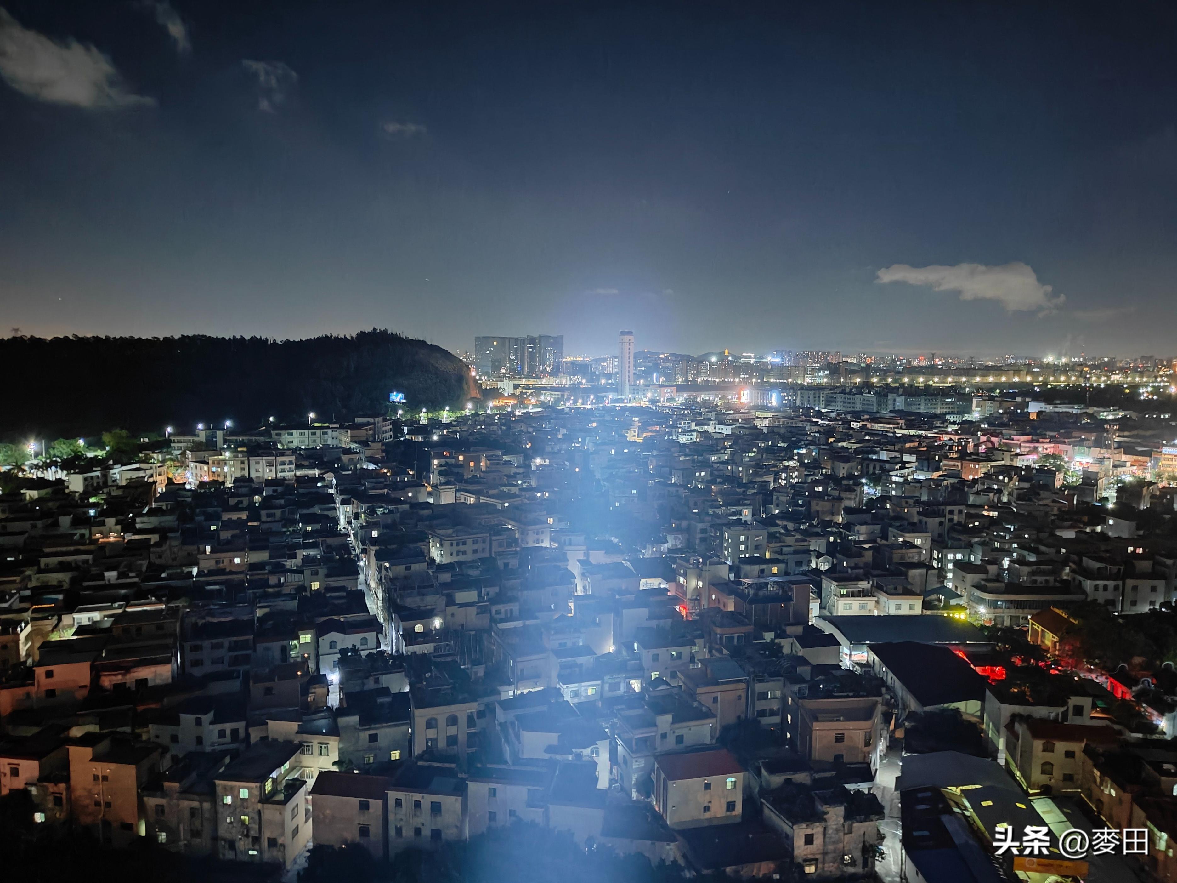 户外照明我选Fenix,菲尼克斯强光远射手电PD40RV3.0体验分享。