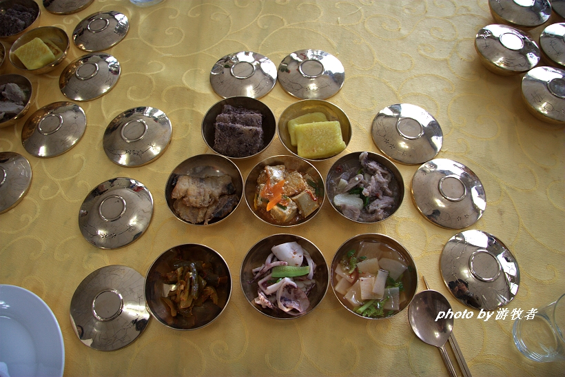 去朝鲜旅游，什么商品值得买？回国后送给亲戚朋友都喜欢