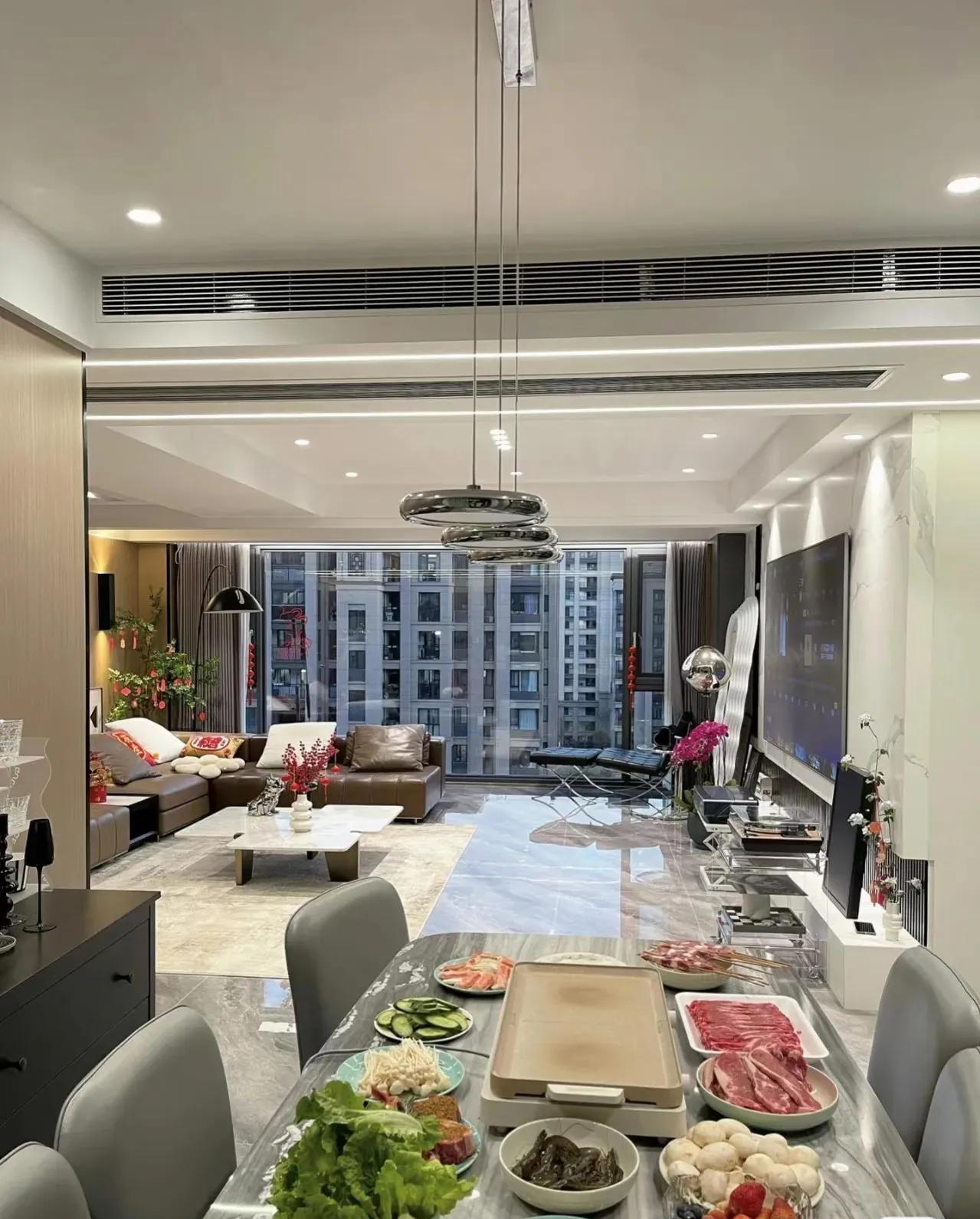 福建女主晒出138㎡新家：全屋没有一丝俗气，堪称装修教科书