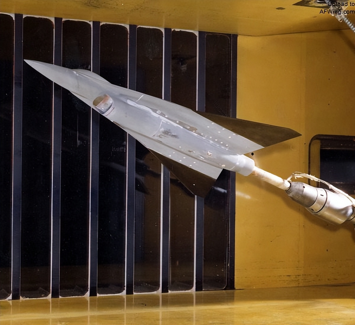 洛克希德f-16战斗机,蝰蛇的秘密f16