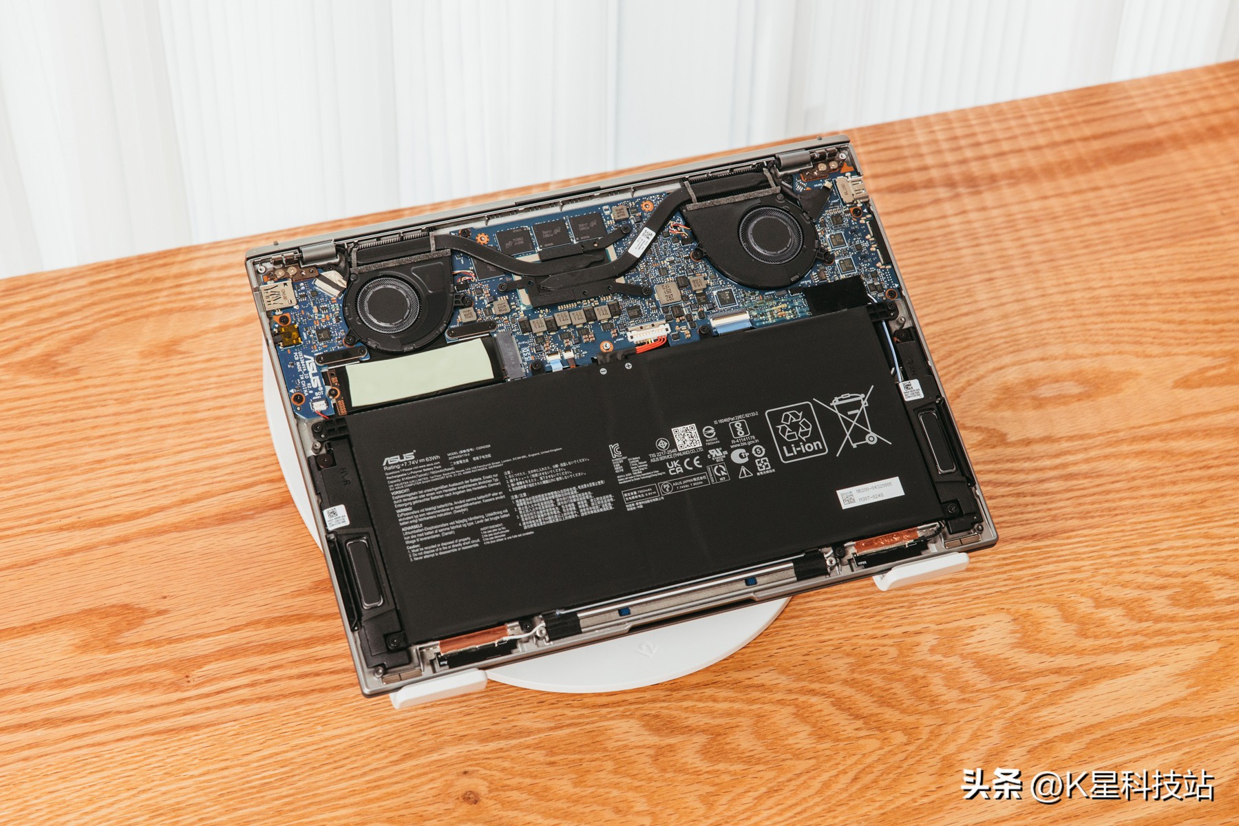 华硕灵耀x13轻薄本单手开合,华硕灵耀13深度评测