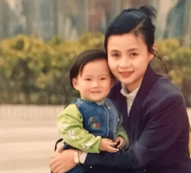 郭美美在狱中是怎么度过的,郭美美第一次入狱有减刑吗