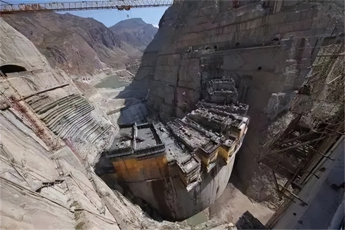 乌东德水电站创造的世界之最,中国第四大水电站乌东德投产发电