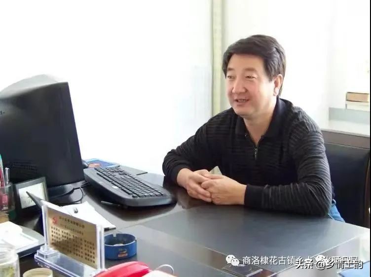 金佰安：难忘那条米黄色的裤子