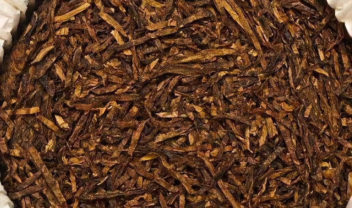 这六种香烟尽量不要抽了有害健康,吸烟人注意了几种烟列入黑名单