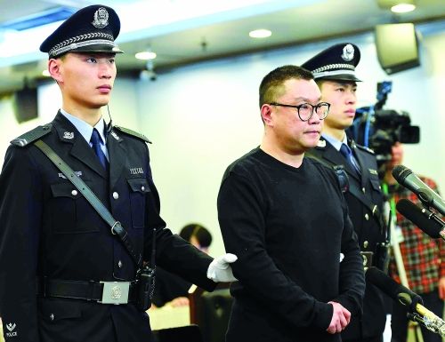 尹相杰凭纤夫的爱红遍大江南北,尹相杰是纤夫还是拉船