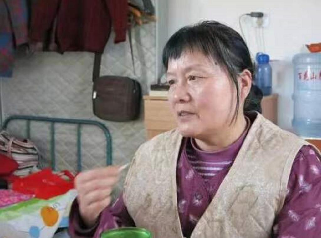 张玉芬打小三事迹,张玉芬暴打小三