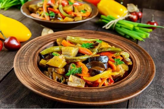 7月15鬼节吃啥,七月十五鬼节吃什么