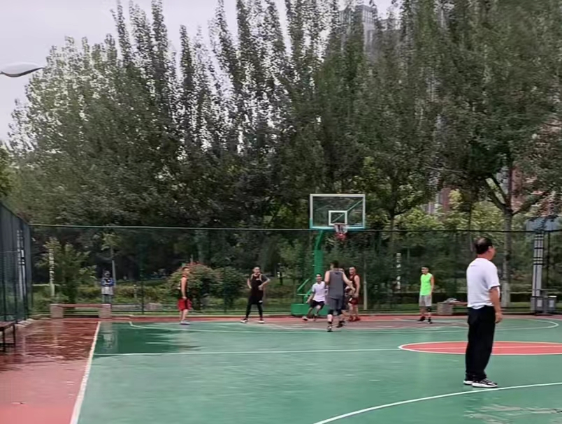 西安室外篮球场,西安市免费的室外篮球场有哪些