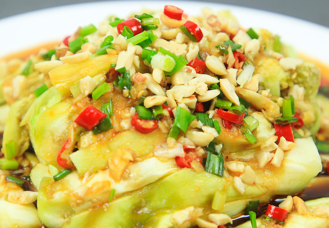 花生配什么菜最好吃，教你5种不同做法，鲜香美味，顿顿吃光盘