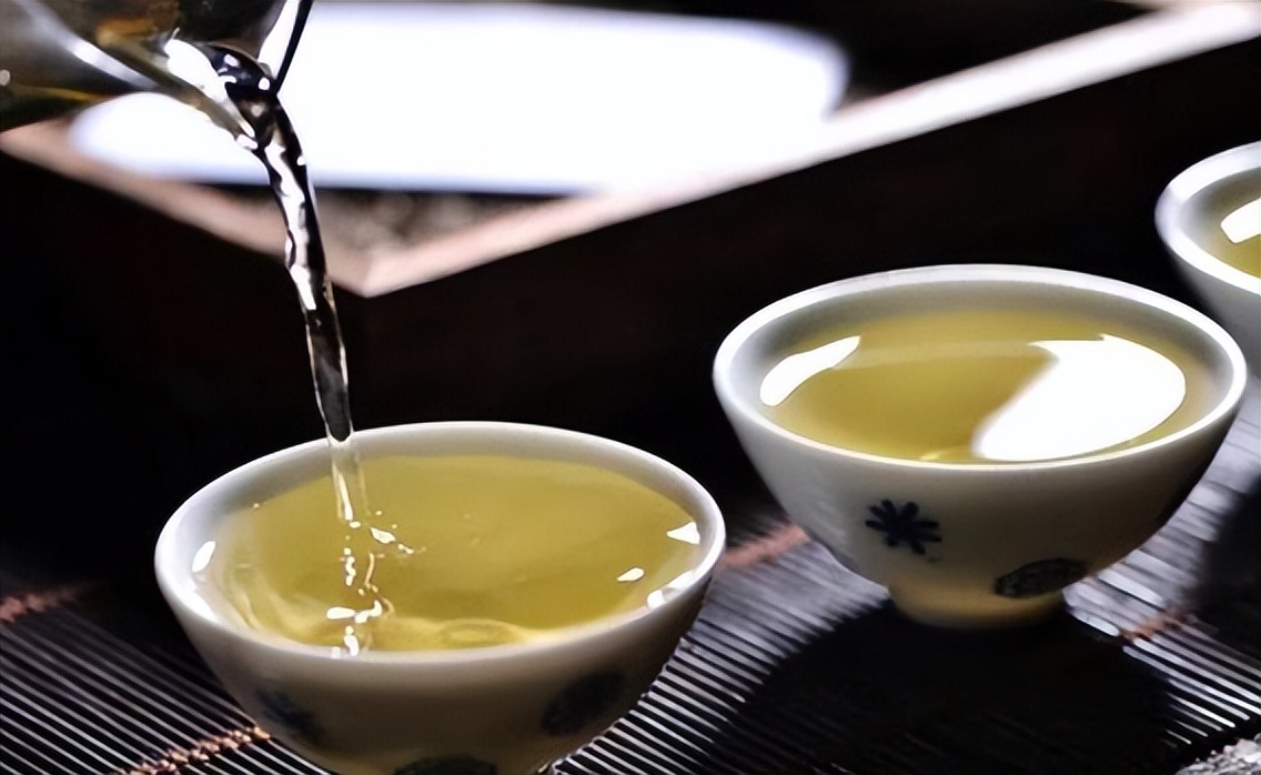 45岁河南大哥以身试茶，一喝就是15年！最终解开3个茶叶“谣言”