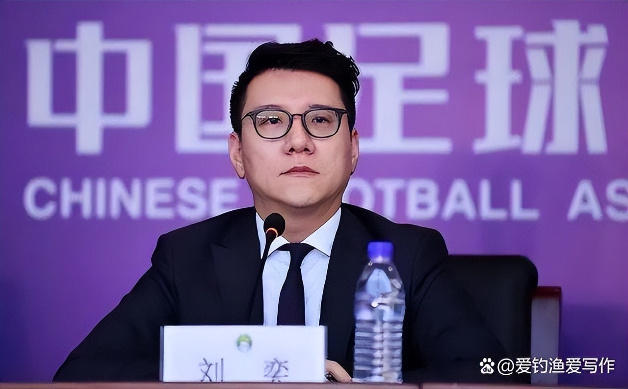 李铁事件掀起足坛风暴，足坛高层相继落网