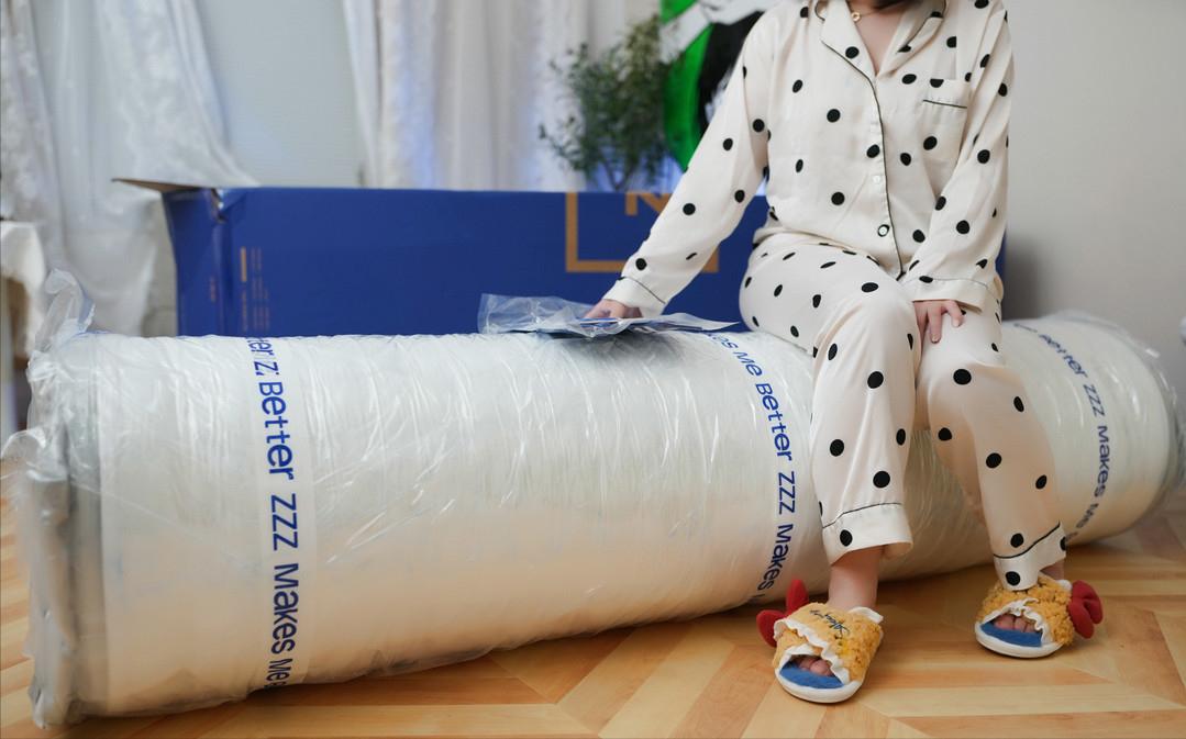 上班族适合睡硬床垫还是软床垫,睡眠不好怎么选择床垫