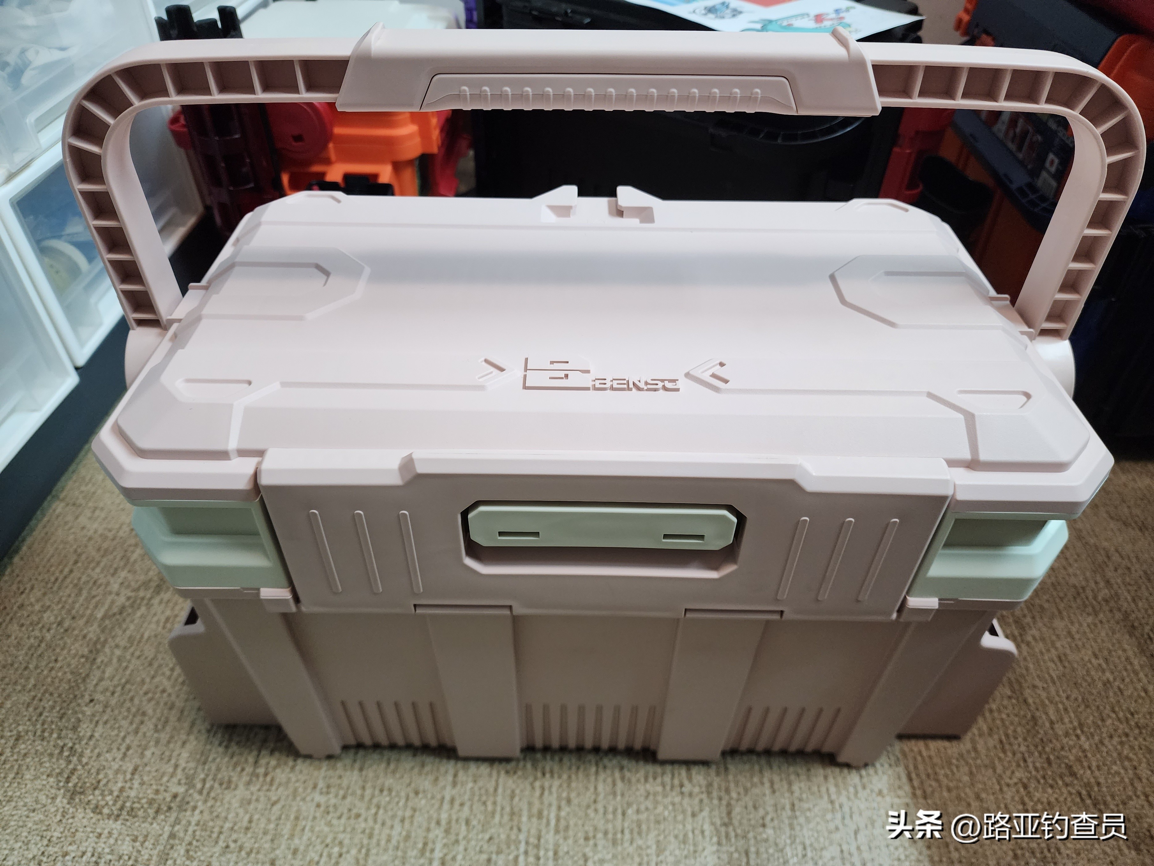 本塑路亚箱值得买吗,本塑路亚箱装鱼