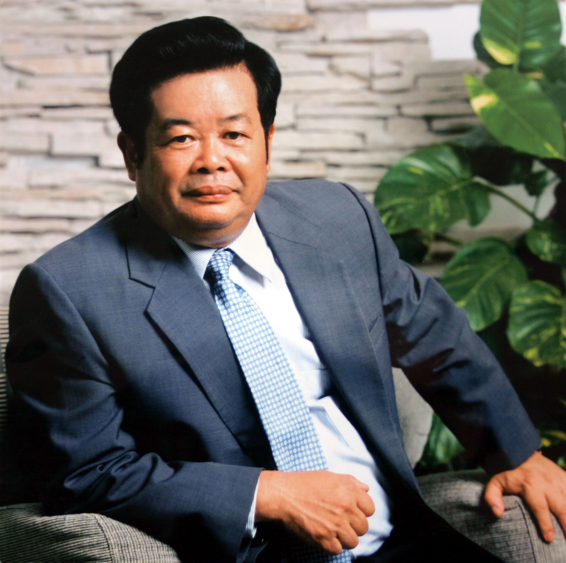 曹德旺为什么被称为企业家,曹德旺可是一个无私的企业家