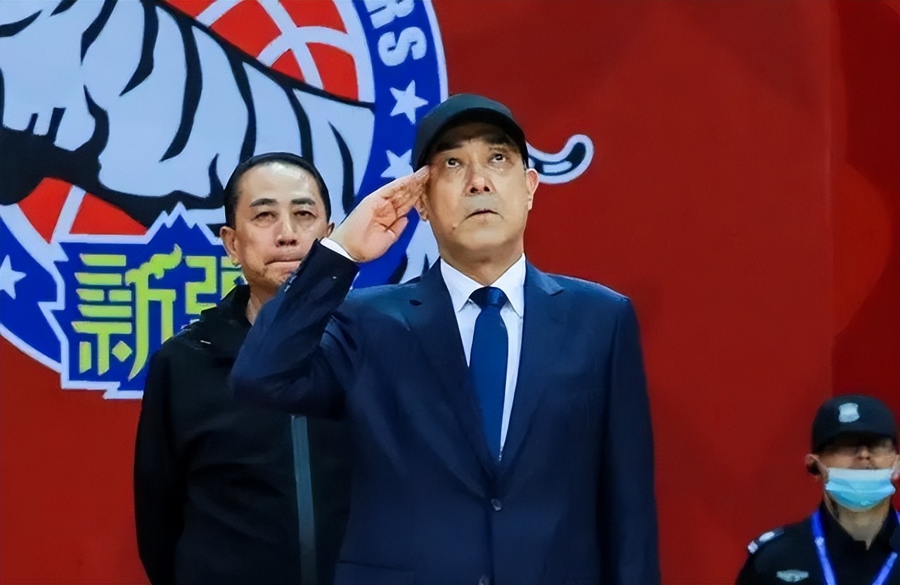 新疆男篮主教练阿的江换成谁,新疆主帅阿的江儿子