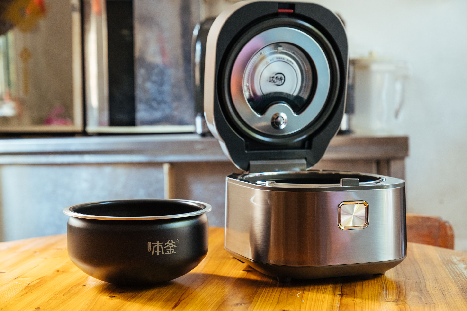 买什么样的电饭煲做出的米饭香,什么牌子的电饭煲焖饭好