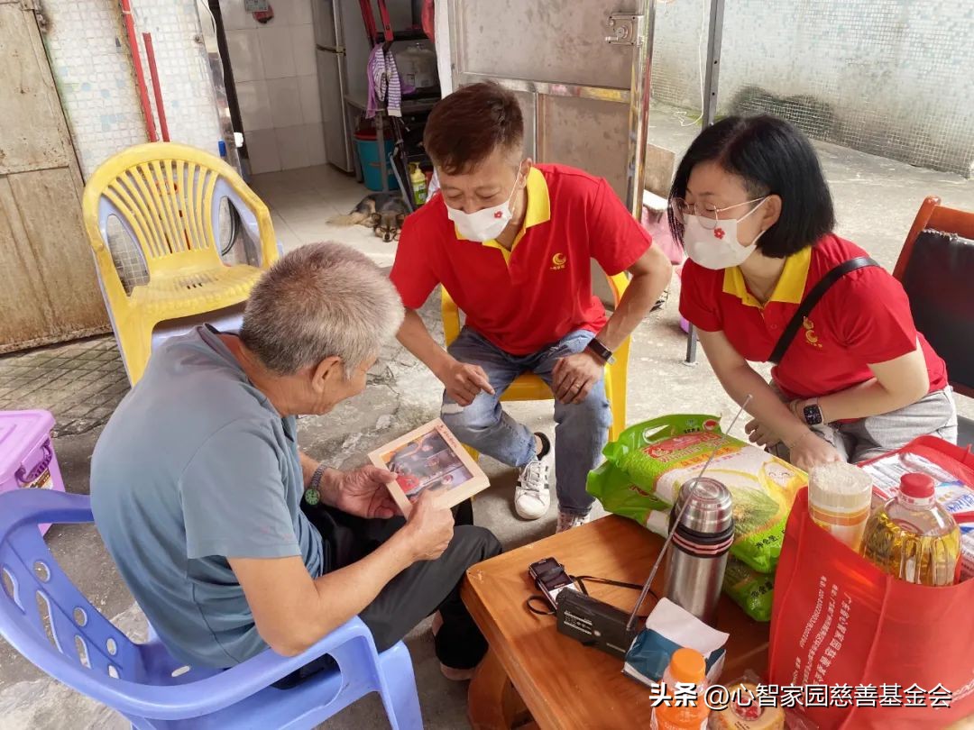 探访孤寡老人活动感受,关爱慰问七十岁以上老人活动