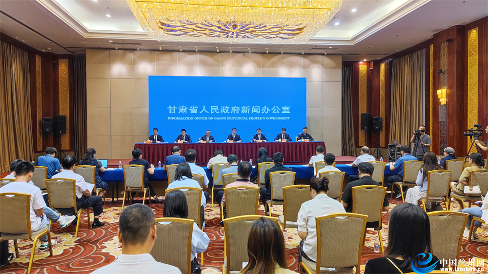 渚濇硶琛屾斂鑳藉姏鎻愬崌琛屽姩瀹炴柦鏂规,鑱氱劍閲嶇偣鎻愬崌渚濇硶琛屾斂姘村钩