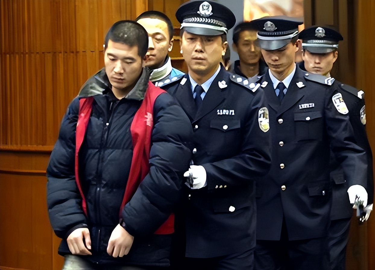 小贩捅死城管辩词,城管被小贩捅死案律师辩词