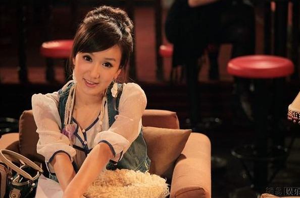 因整容毁掉前途的女星,整容改命的五位明星