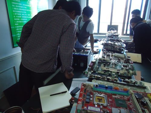 附近师傅上门维修鱼缸电话,修理电脑上门服务附近