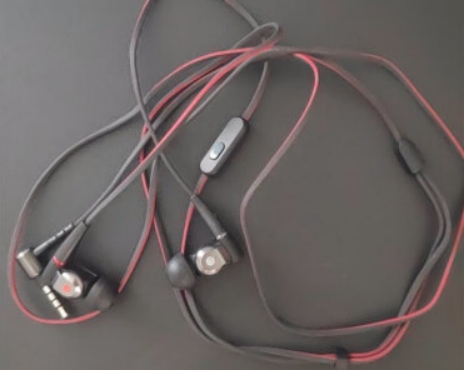 超重低音有线耳机,音质好又好看的头戴式耳机评测