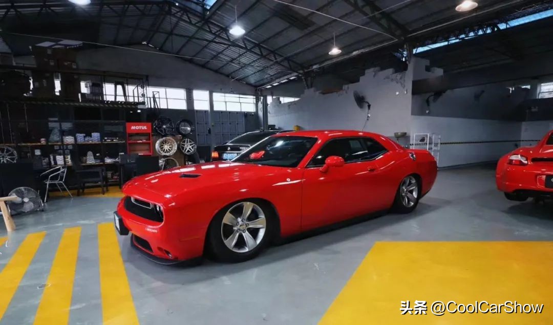 玩美式车,挑战者大宽体低趴