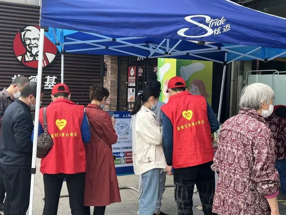 团圆抗疫战场,团聚青年同战疫