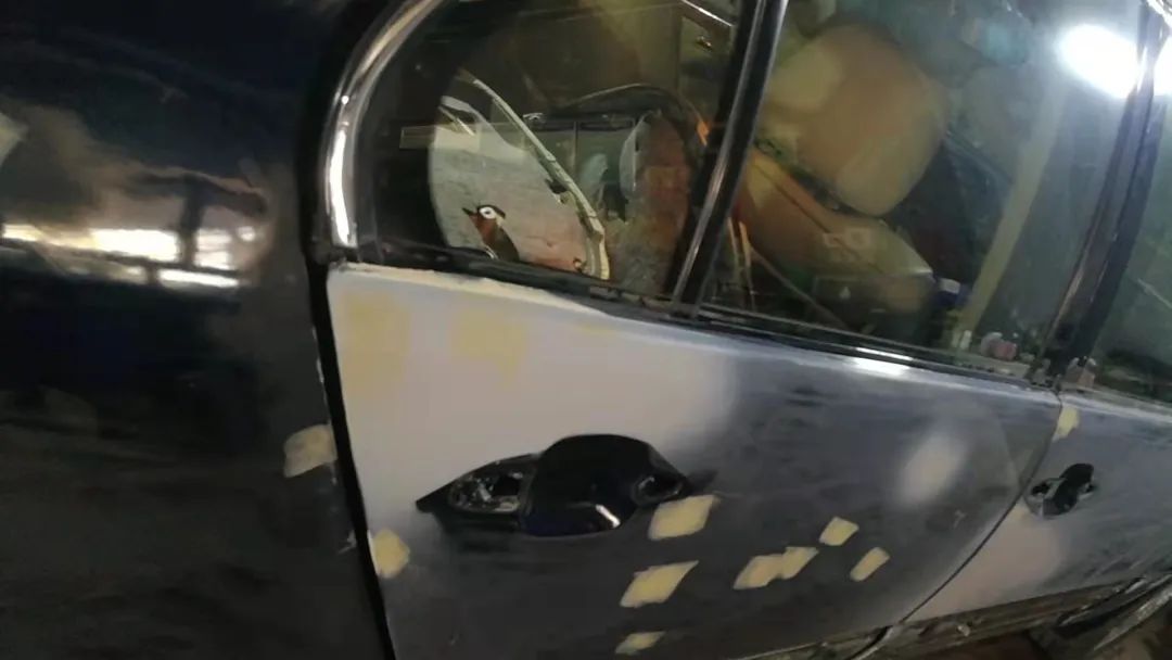 雷克萨斯ls430翻新修复,雷克萨斯ls430老车翻新作业