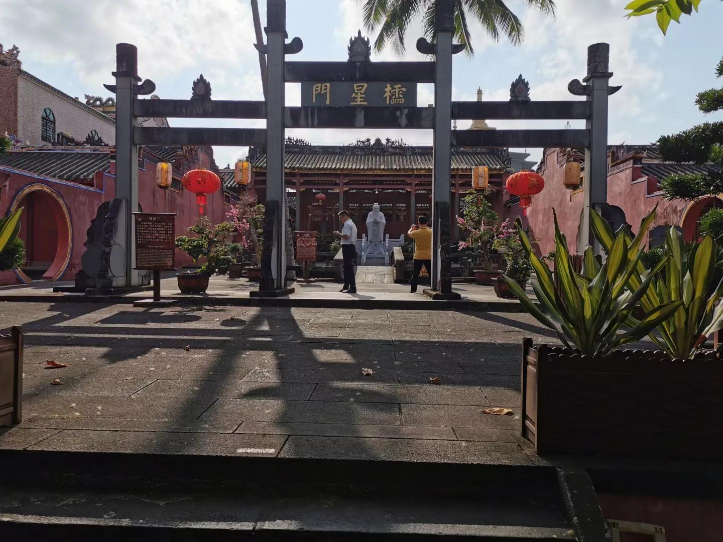 文昌椰林在哪里,文昌椰林靠海吗