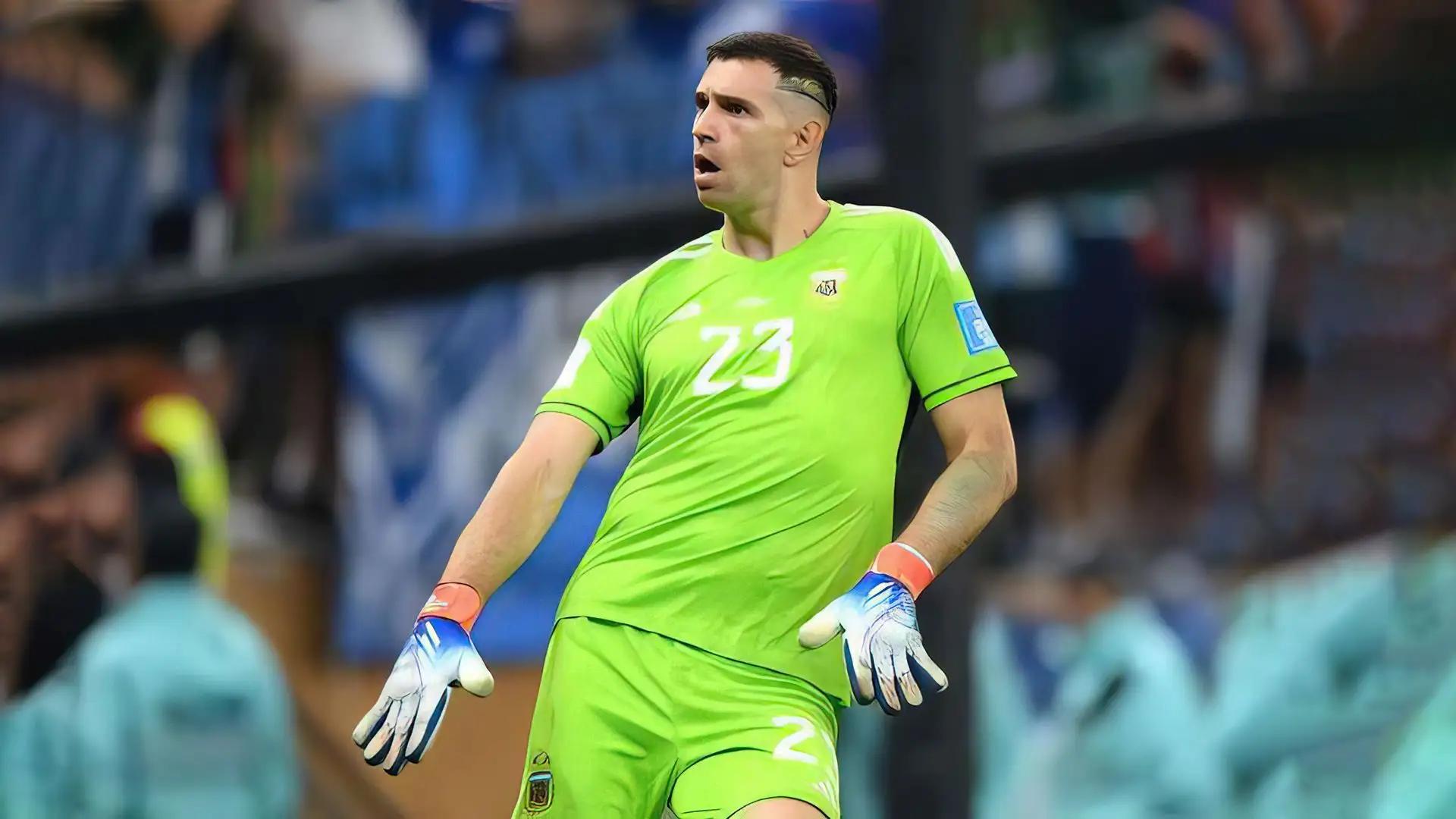 阿根廷门将恐被俱乐部开除,阿根廷门将争议动作