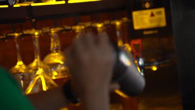 从“江湖”到酒吧,我一天穿越了古今!