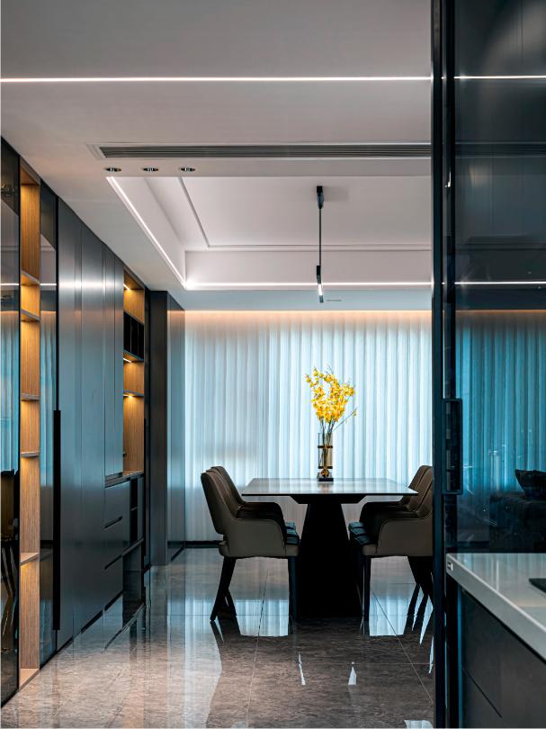 「设计向心致遇真我」第四届然设计2022年度杰出设计师——何彬