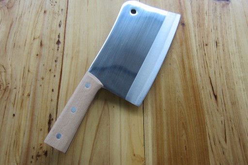 m390刀锋利度怎么样,m390钢刀优缺点