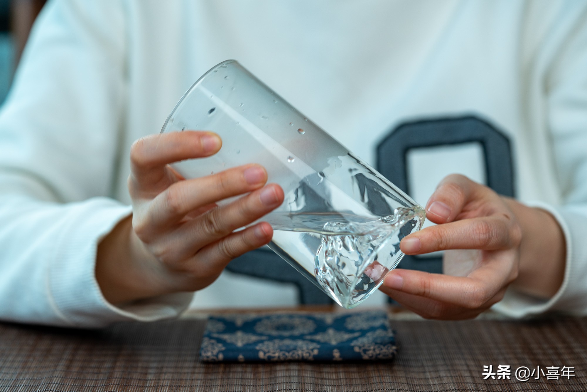 怎么冲泡龙井茶好喝呢图片,龙井茶怎么冲泡才能保持最佳口感