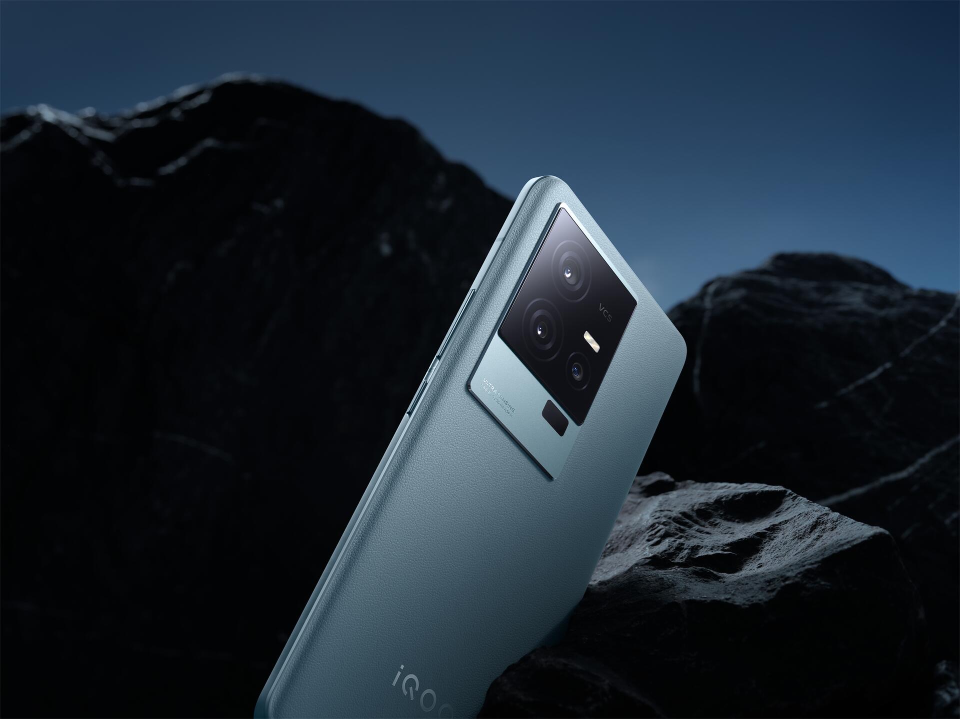 iqoo11s和iqoo11配置对比,深度体验iqoo11s游戏性能